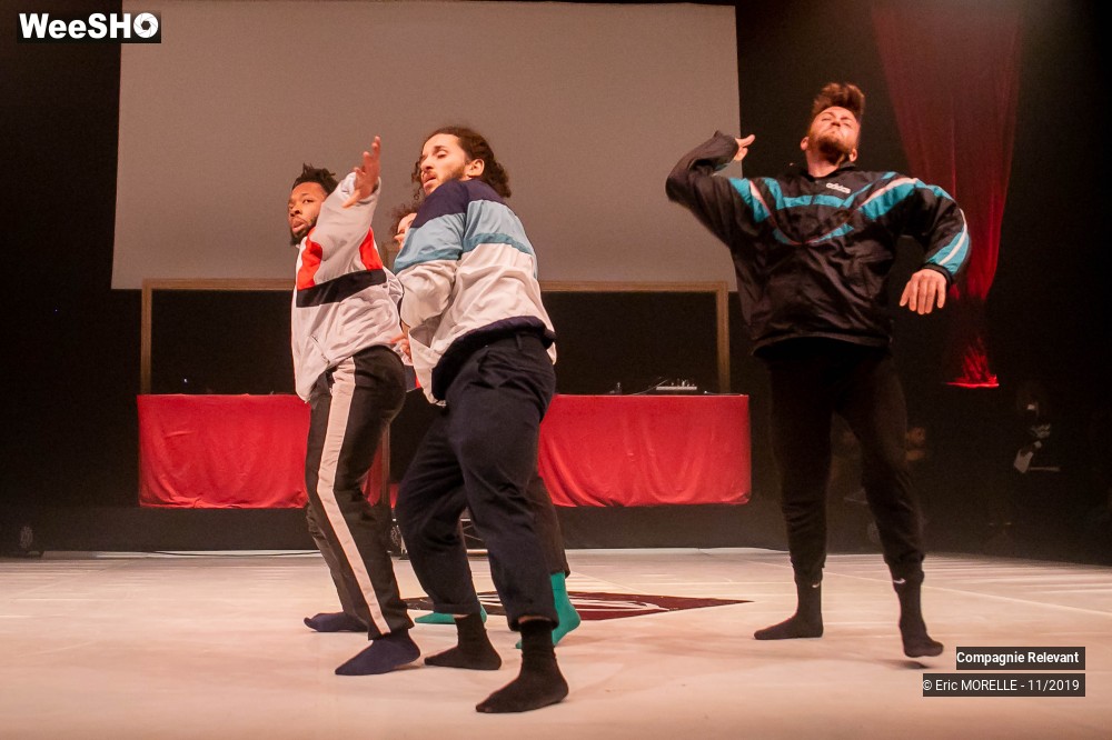 7/50 photos du spectacle L'épreuve du show Compagnie Relevant