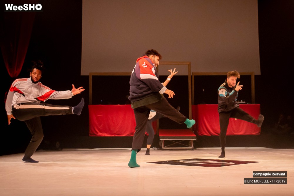 44/50 photos du spectacle L'épreuve du show Compagnie Relevant