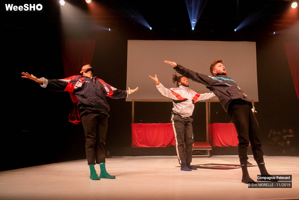 49/50 photos du spectacle L'épreuve du show Compagnie Relevant