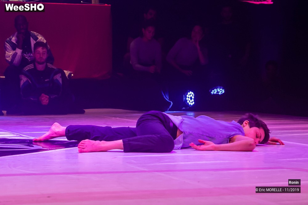 18/50 photos du spectacle L'épreuve de la Source Ronin