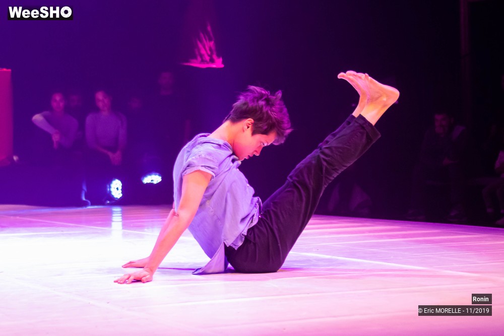 23/50 photos du spectacle L'épreuve de la Source Ronin