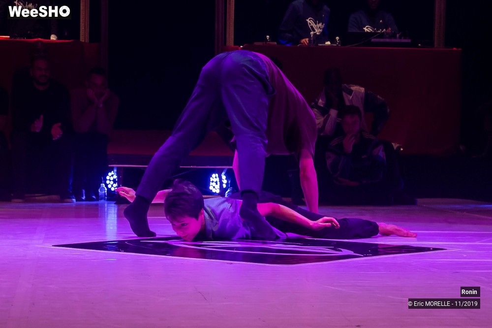25/50 photos du spectacle L'épreuve de la Source Ronin