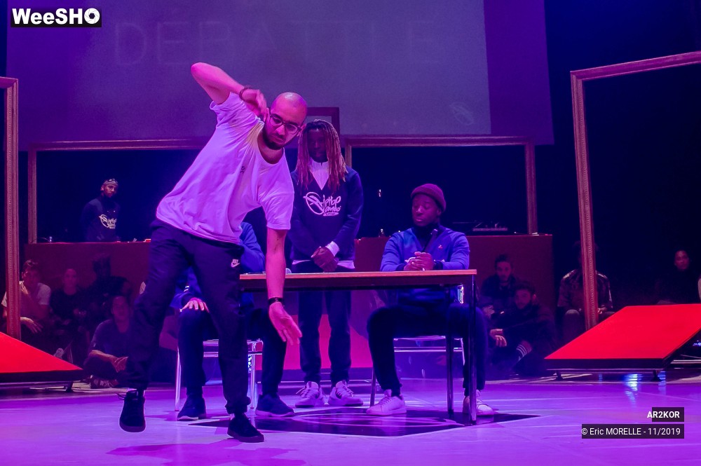 8/50 photos du spectacle l'épreuve du débat - Ronin - AR2KOR