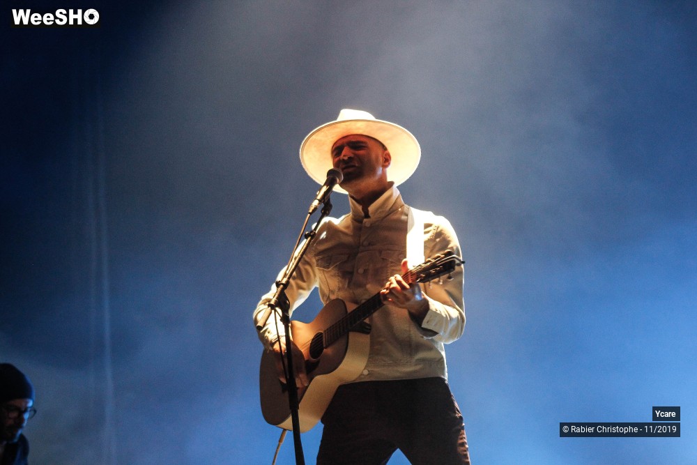 27/28 photos du spectacle Ycare