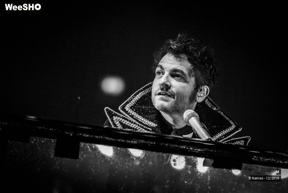 16/31 photos du spectacle M