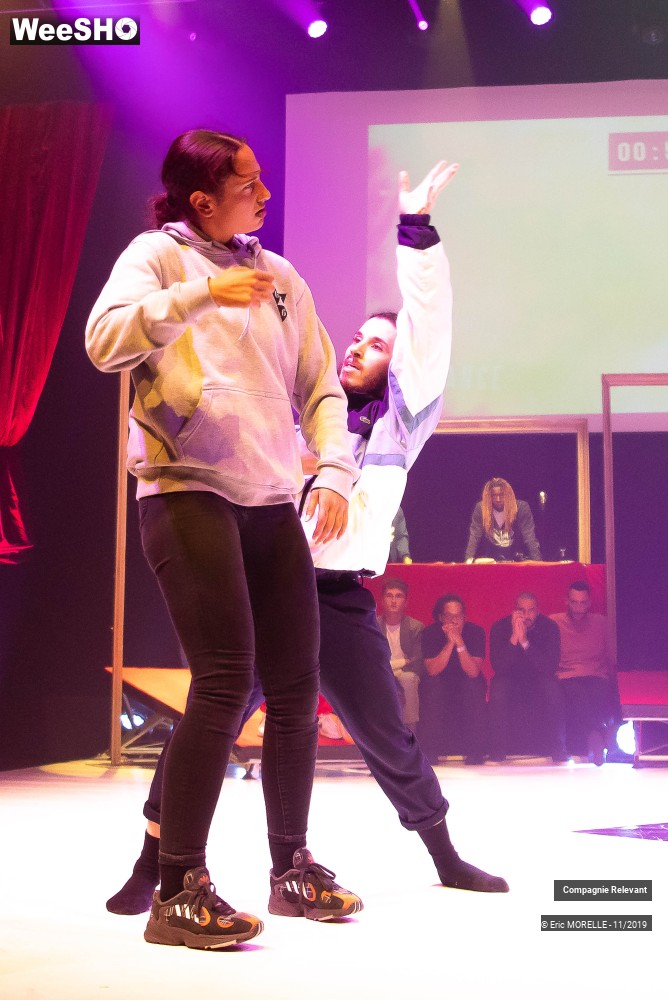 9/50 photos du spectacle L'épreuve de la Source Compagnie Relevant
