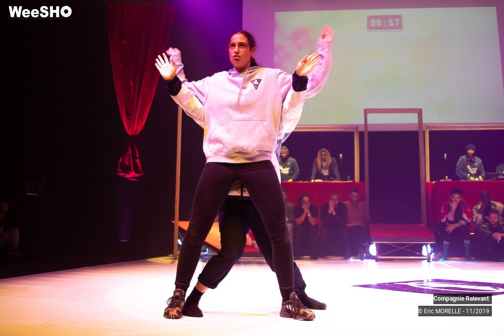 35/50 photos du spectacle L'épreuve de la Source Compagnie Relevant
