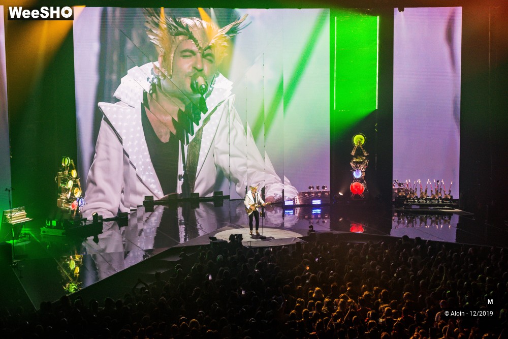 13/20 photos du spectacle M