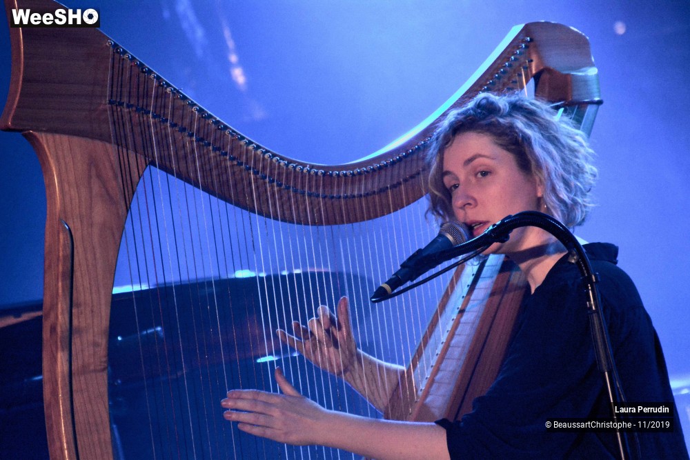13/25 photos du spectacle Laura Perrudin