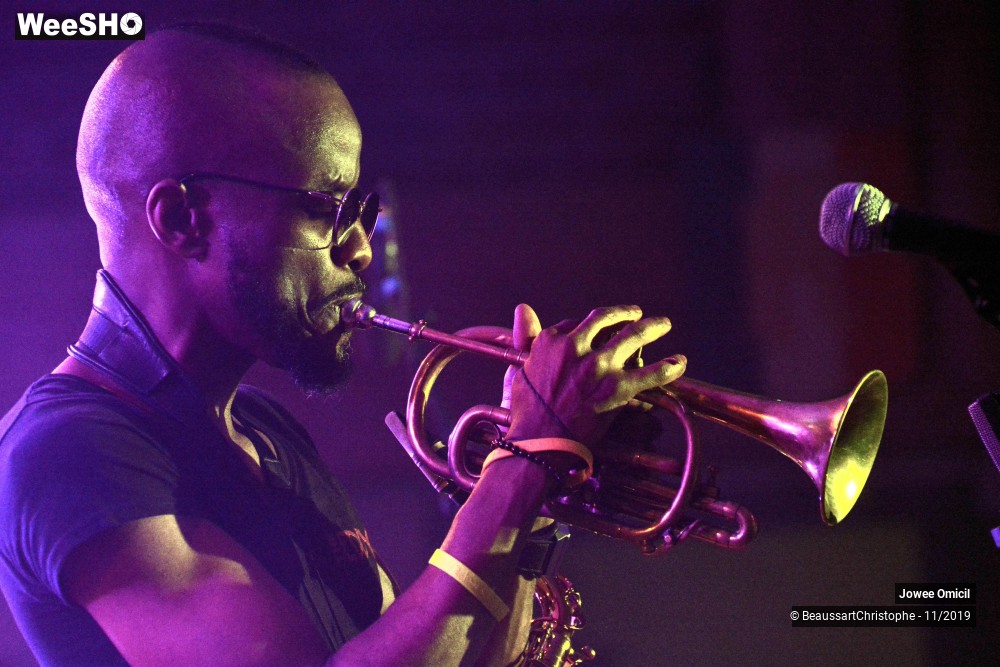 48/51 photos du spectacle Jowee Omicil