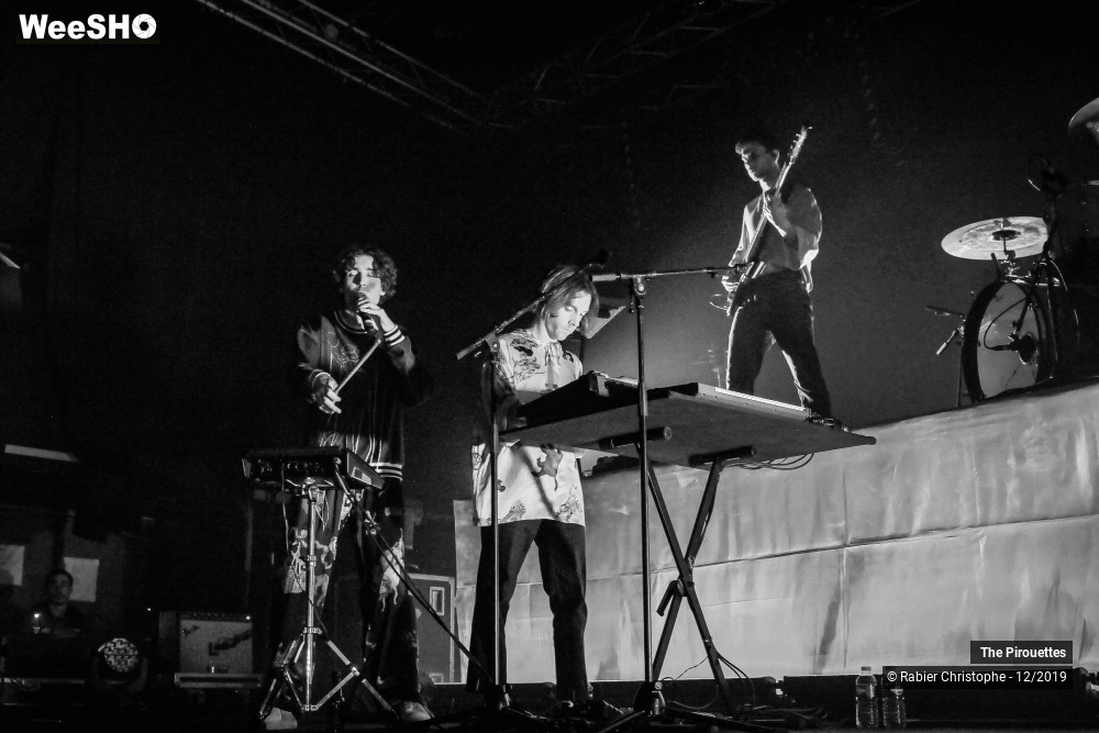 11/19 photos du spectacle The Pirouettes
