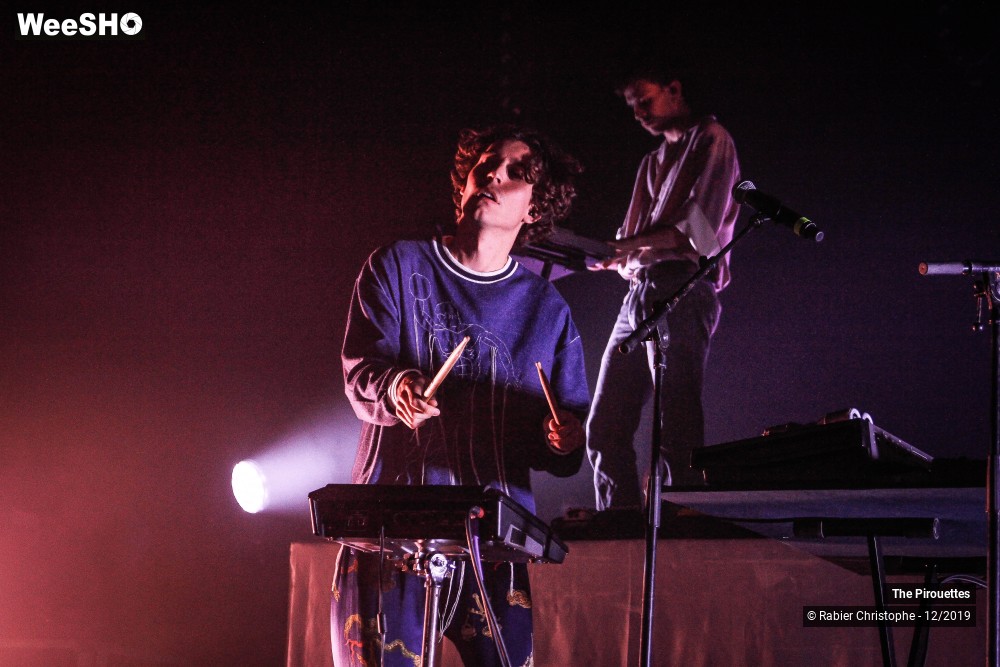 16/19 photos du spectacle The Pirouettes
