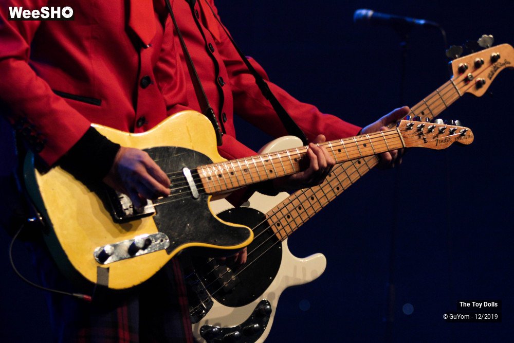 24/48 photos du spectacle he Toy Dolls