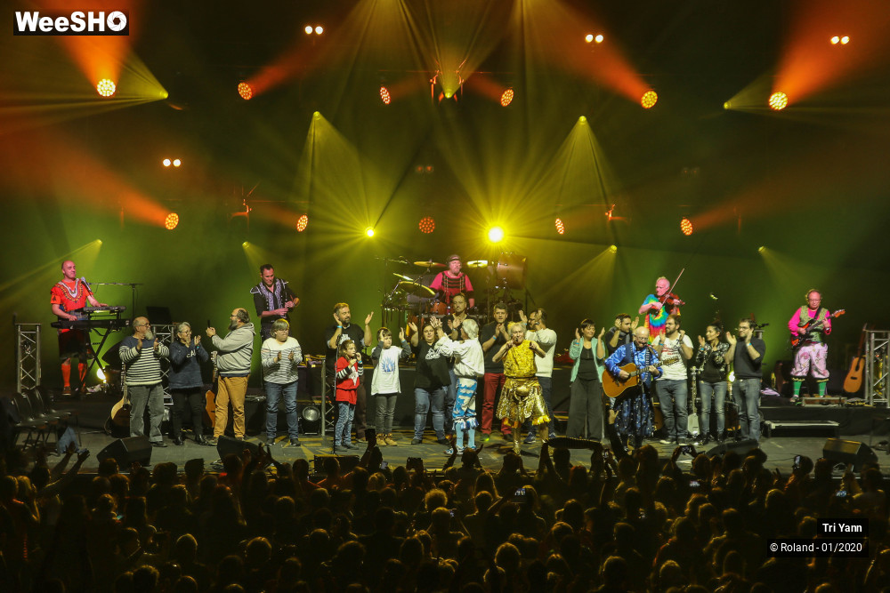 37/59 photos du spectacle Tri Yann Kenavo tour