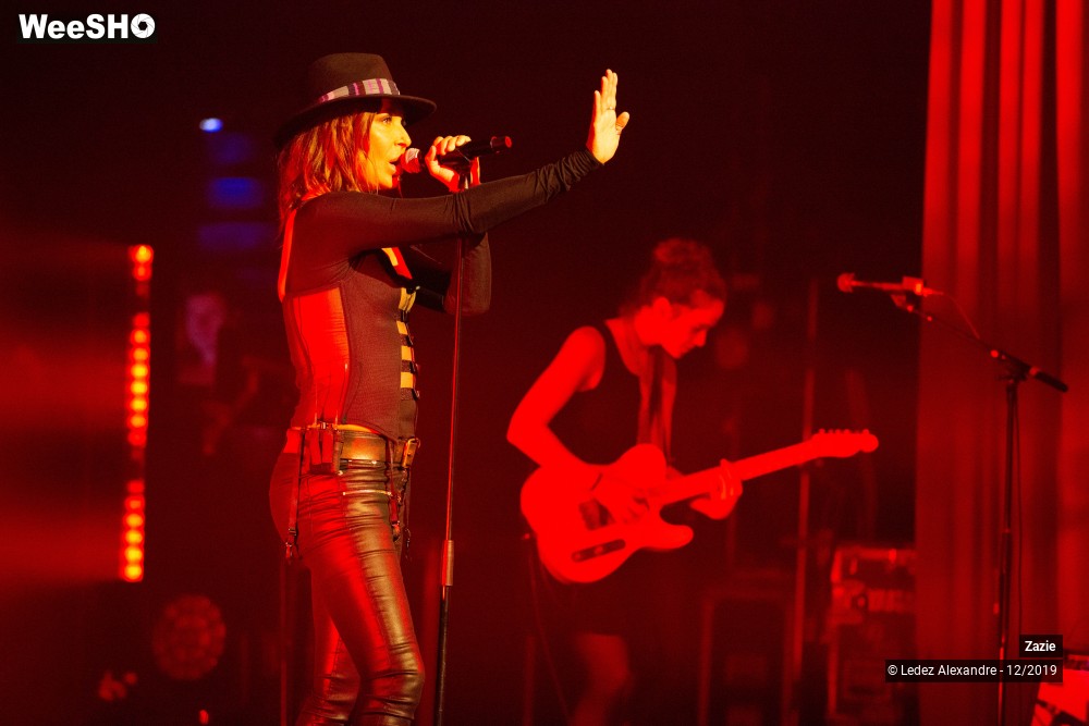 12/27 photos du spectacle Zazie Essenciel