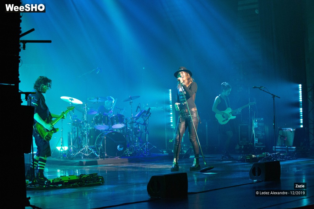19/27 photos du spectacle Zazie Essenciel