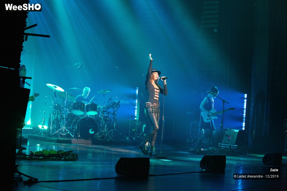 23/27 photos du spectacle Zazie Essenciel