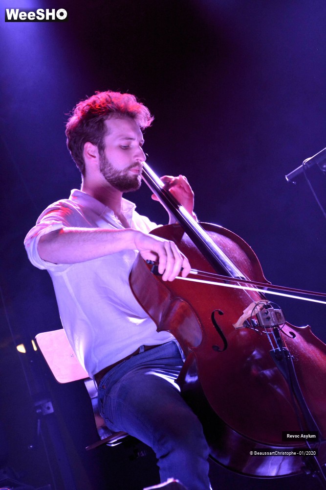 6/38 photos du spectacle Revoc Asylum