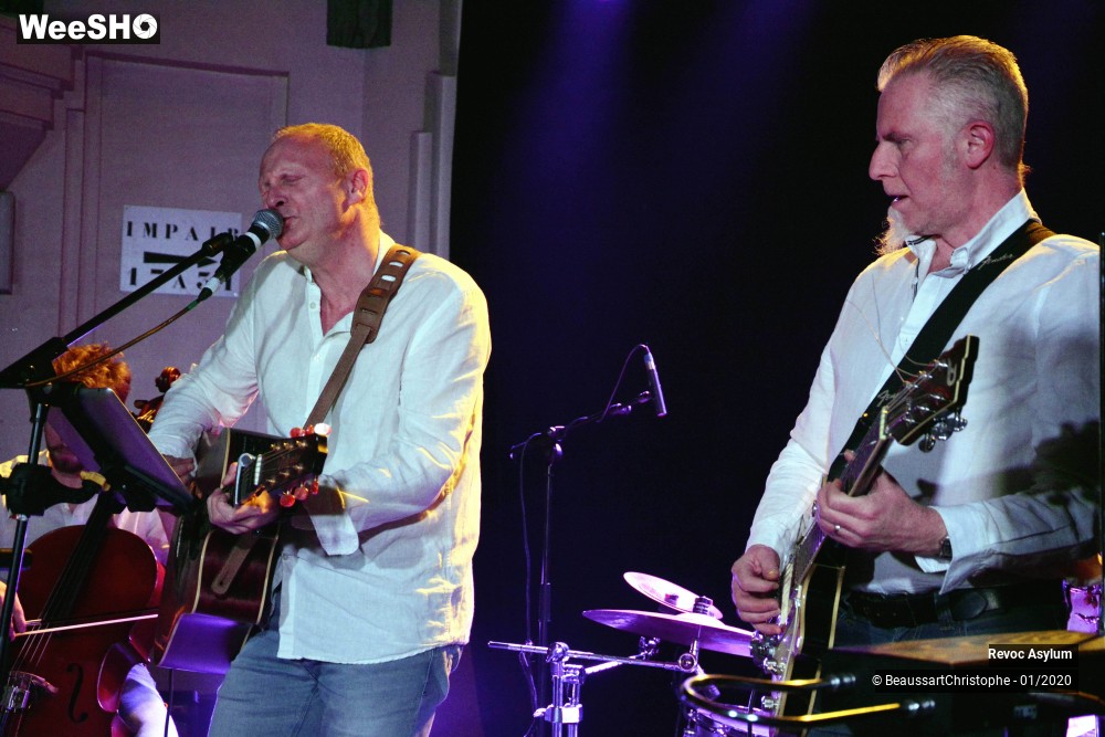 9/38 photos du spectacle Revoc Asylum
