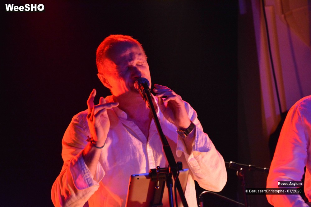 14/38 photos du spectacle Revoc Asylum
