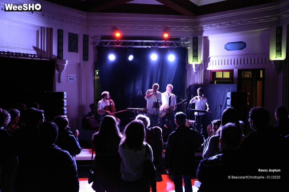 21/38 photos du spectacle Revoc Asylum