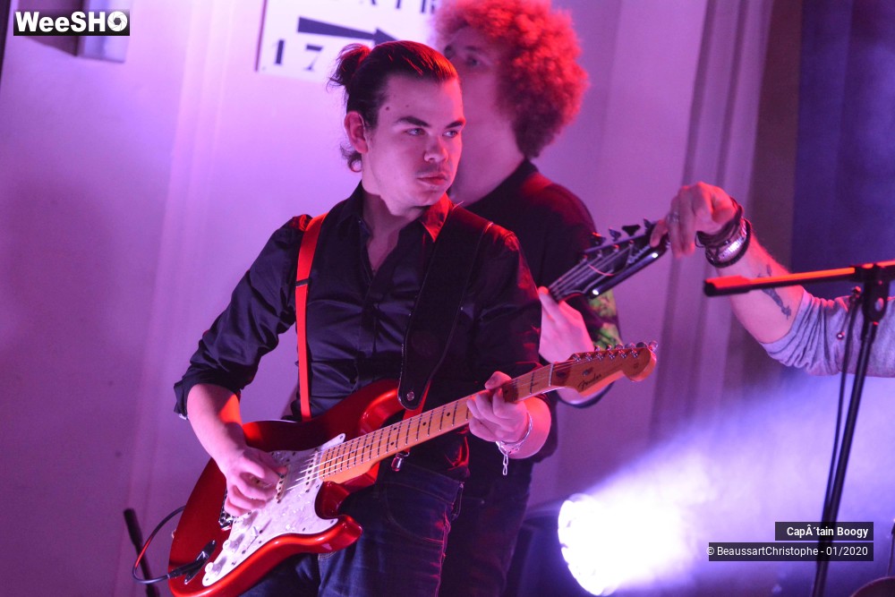 24/38 photos du spectacle Cap'tain Boogy