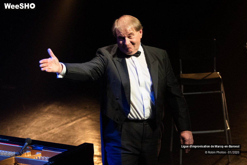 18/38 photos du spectacle piano battle