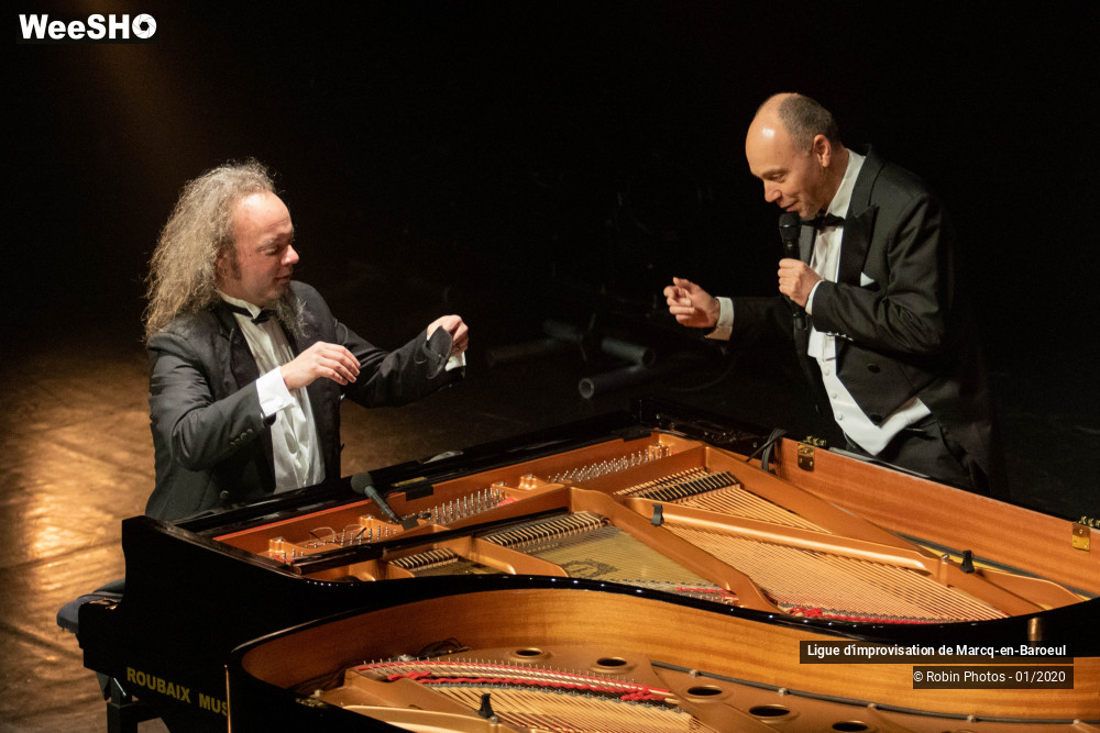 20/38 photos du spectacle piano battle