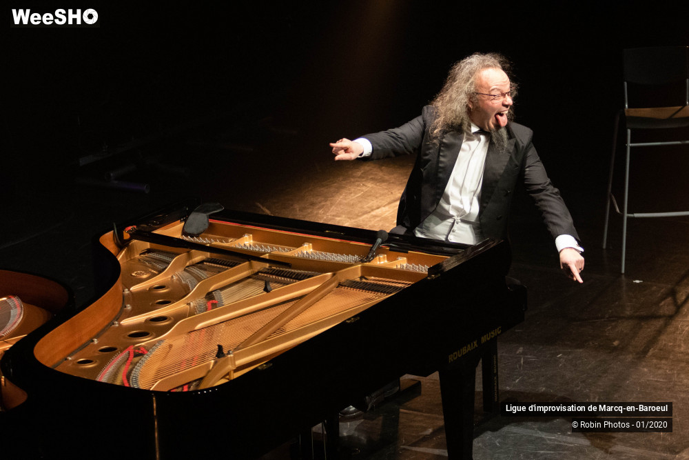 28/38 photos du spectacle piano battle