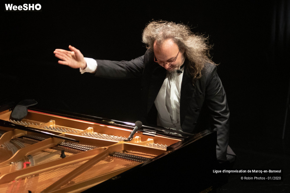 29/38 photos du spectacle piano battle