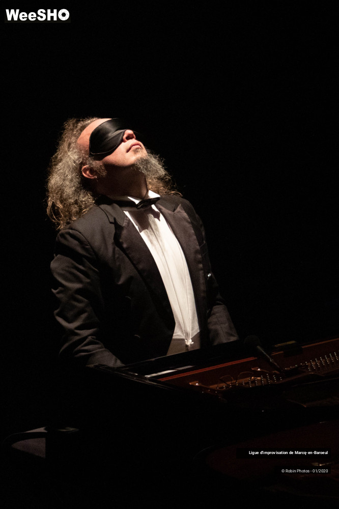 34/38 photos du spectacle piano battle