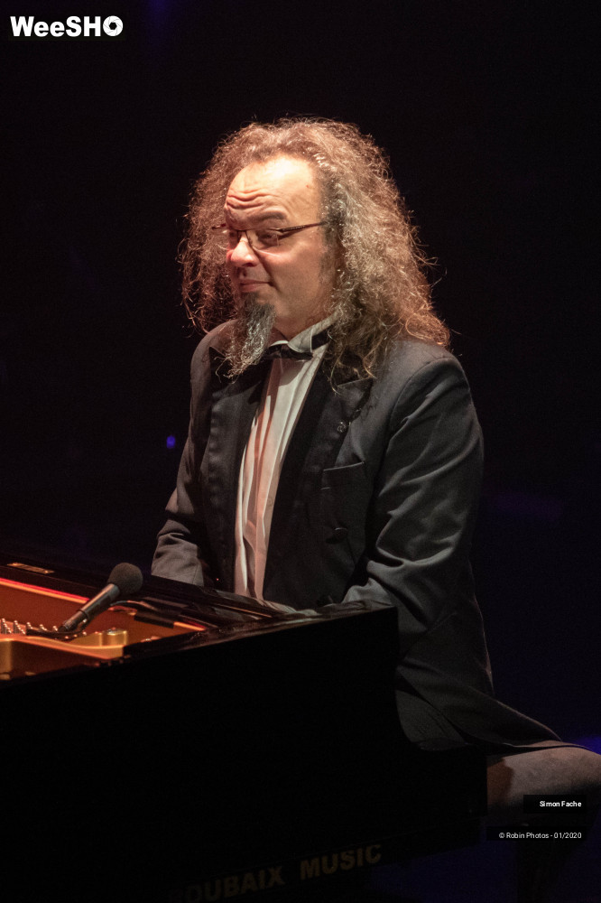 4/18 photos du spectacle Simon Fache