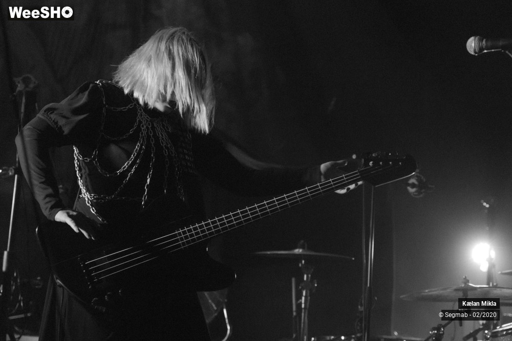 5/9 photos du spectacle Kælan Mikla