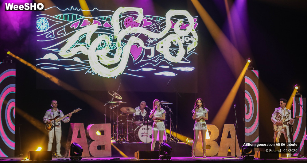 38/58 photos du spectacle ABBorn generation