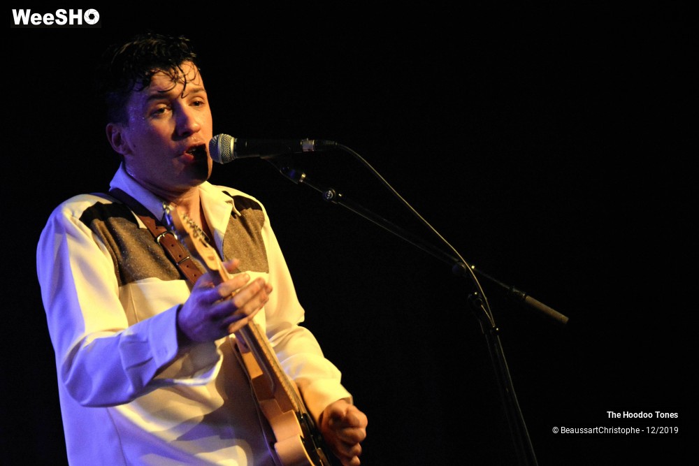 14/32 photos du spectacle The Hoodoo Tones