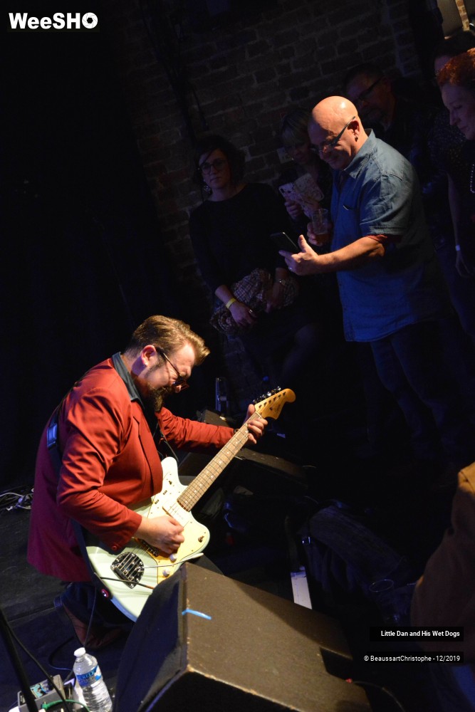 7/42 photos du spectacle Little Dan and His Wet Dogs