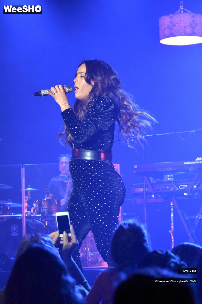 6/45 photos du spectacle Amel Bent