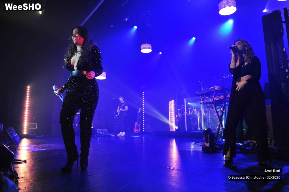 15/45 photos du spectacle Amel Bent