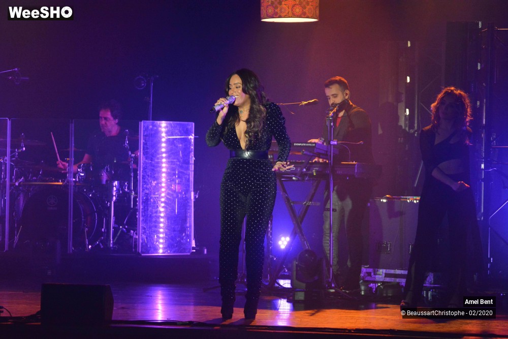 21/45 photos du spectacle Amel Bent