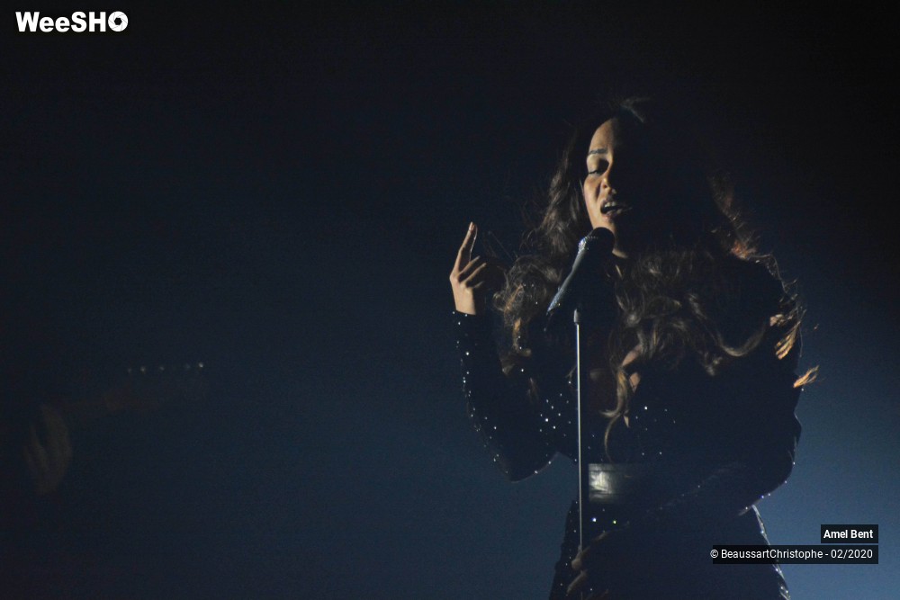 31/45 photos du spectacle Amel Bent