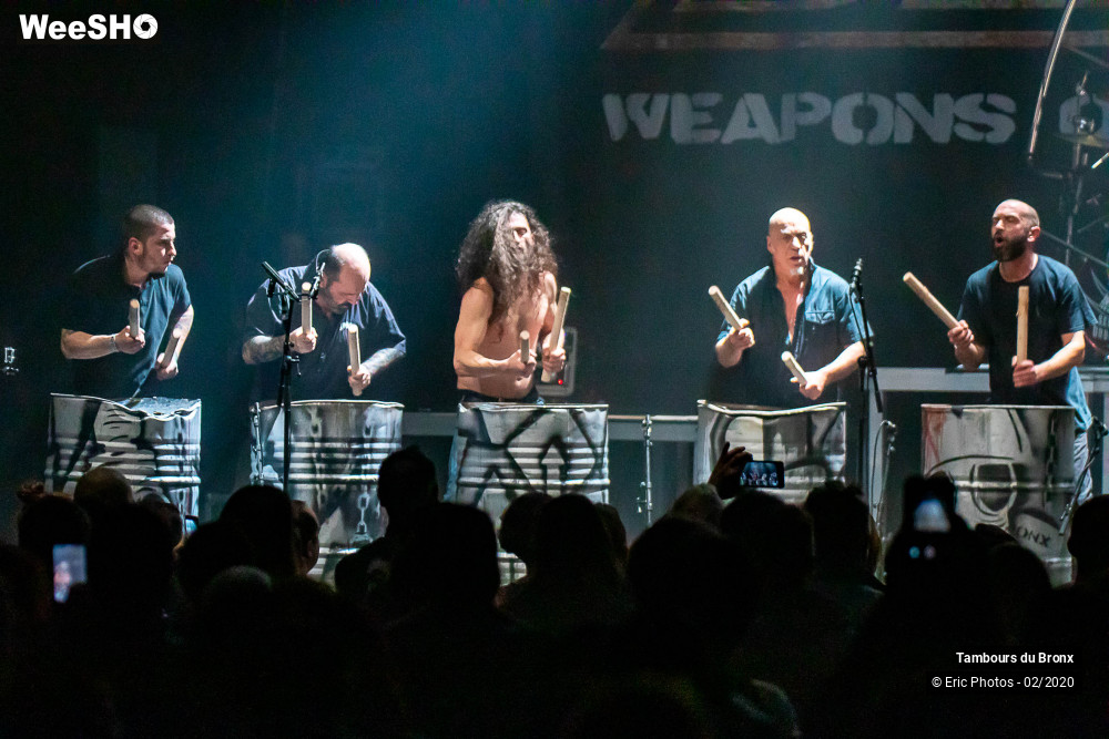 1/80 photos du spectacle Les Tambours du Bronx