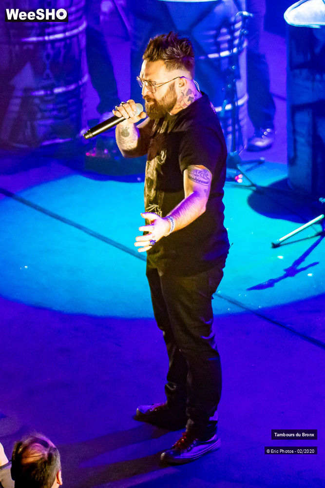 4/80 photos du spectacle Les Tambours du Bronx