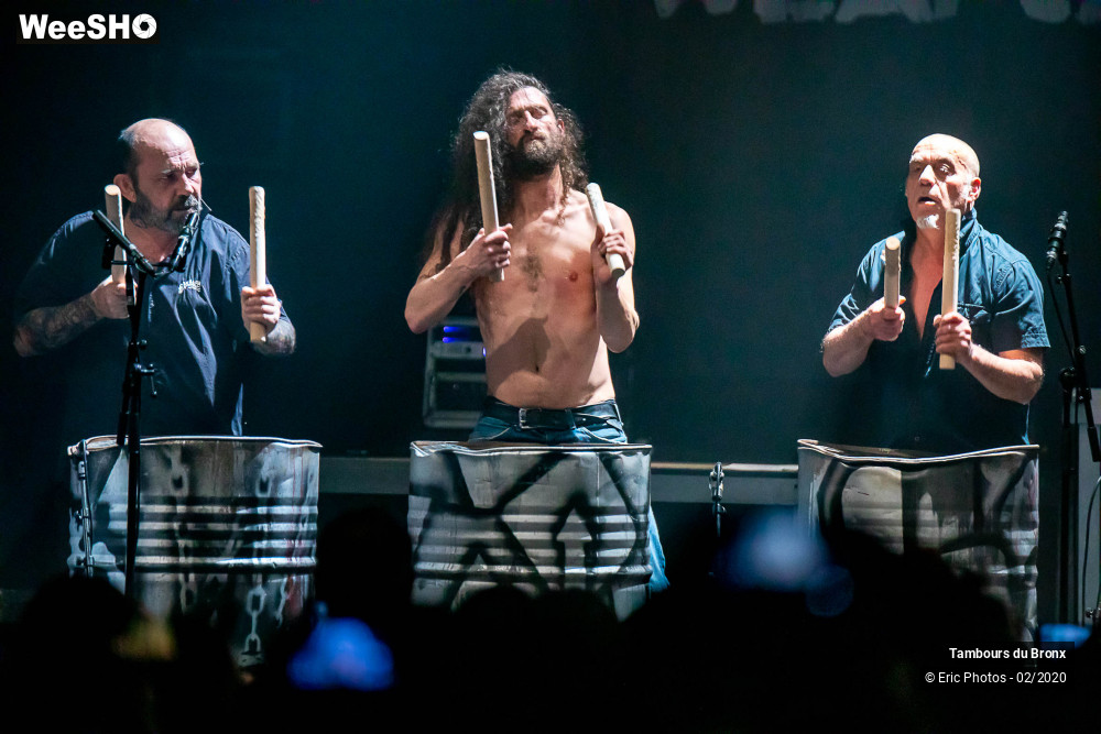 47/80 photos du spectacle Les Tambours du Bronx