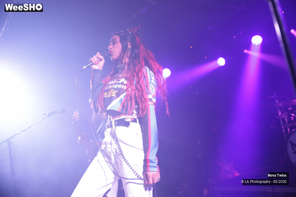 20/29 photos du spectacle Nova Twins