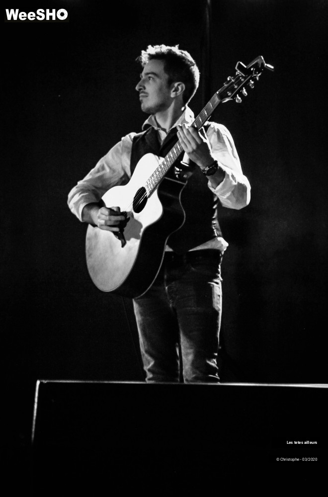 12/45 photos du spectacle Les tetes ailleurs