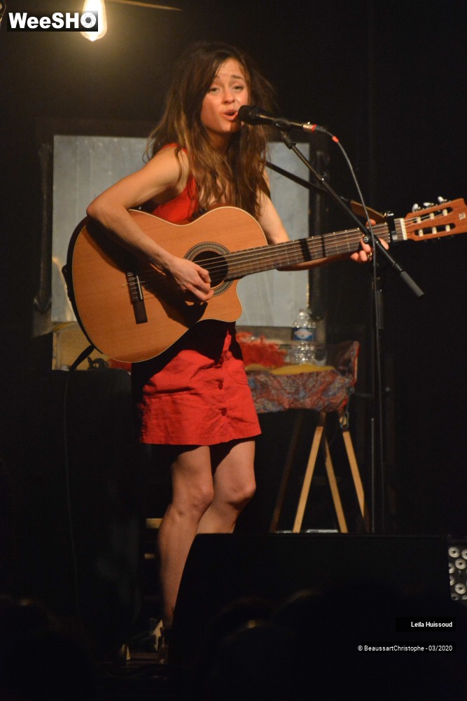 4/39 photos du spectacle Leïla Huissoud