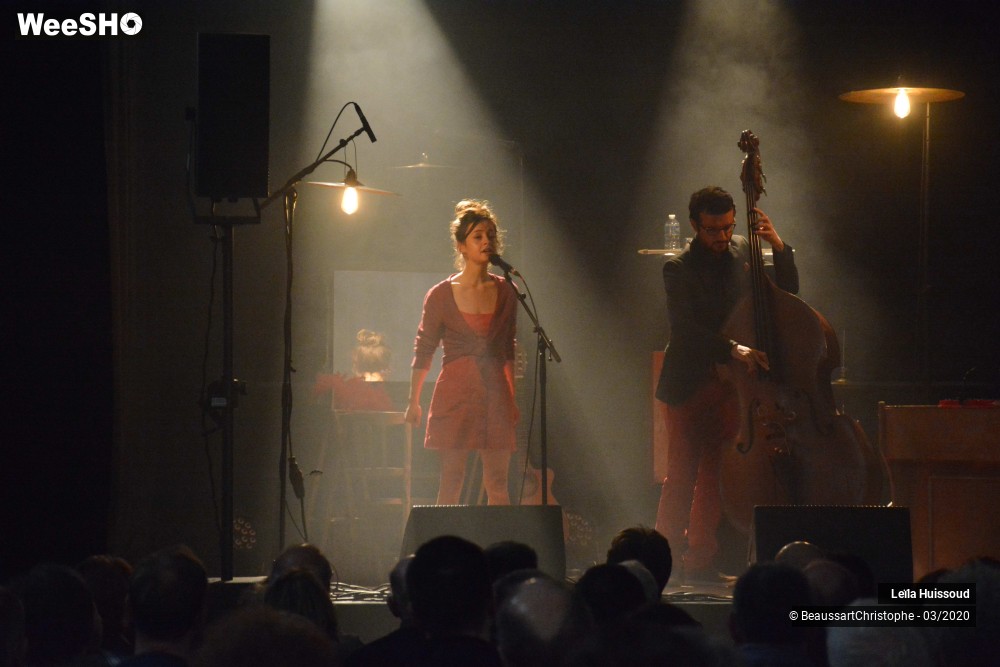 33/39 photos du spectacle Leïla Huissoud