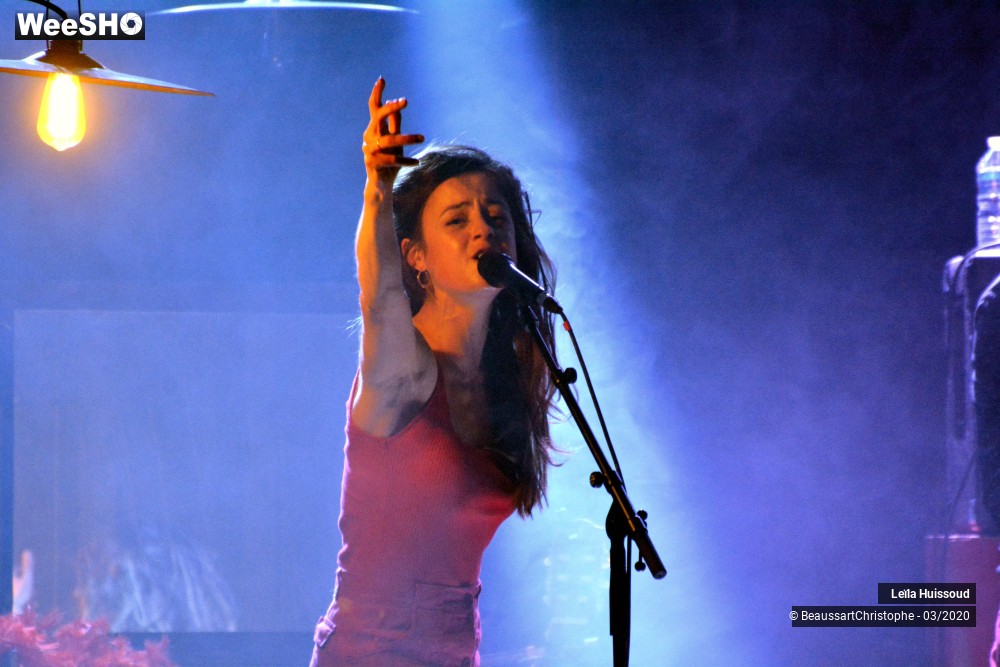 34/39 photos du spectacle Leïla Huissoud