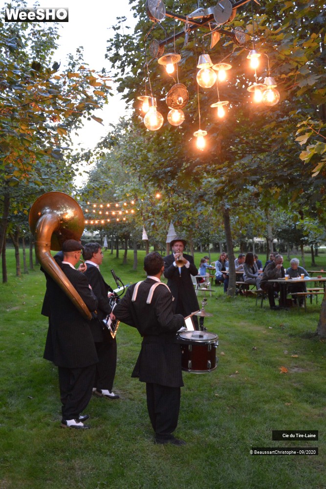 4/16 photos du spectacle Rijsel Fanfare Jungle