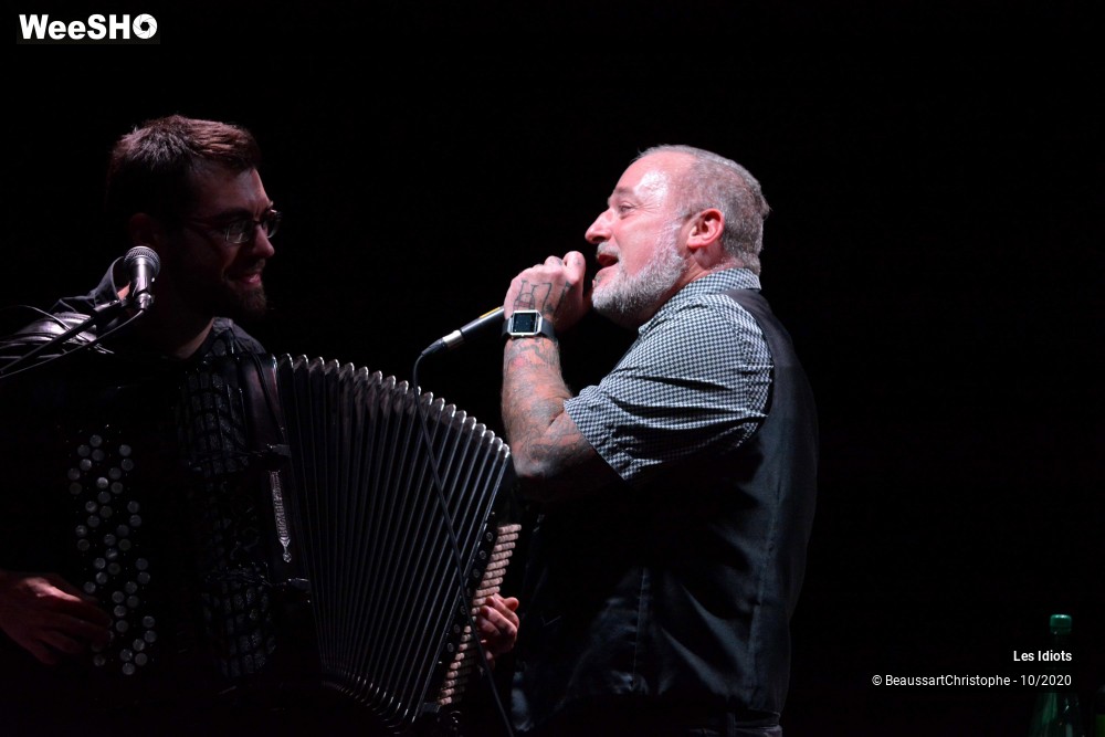 22/31 photos du spectacle Les Idiots